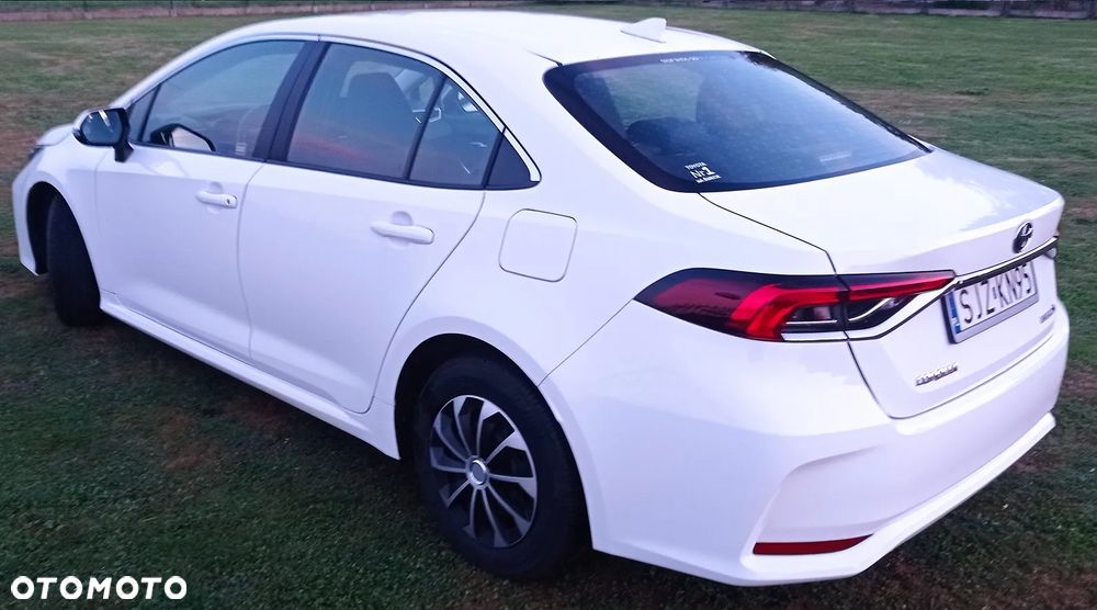 Toyota Corolla - 3
