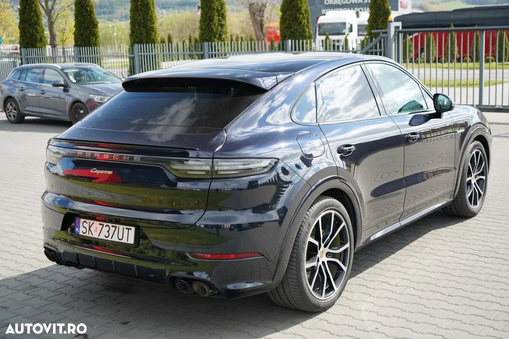 Porsche Cayenne - 9