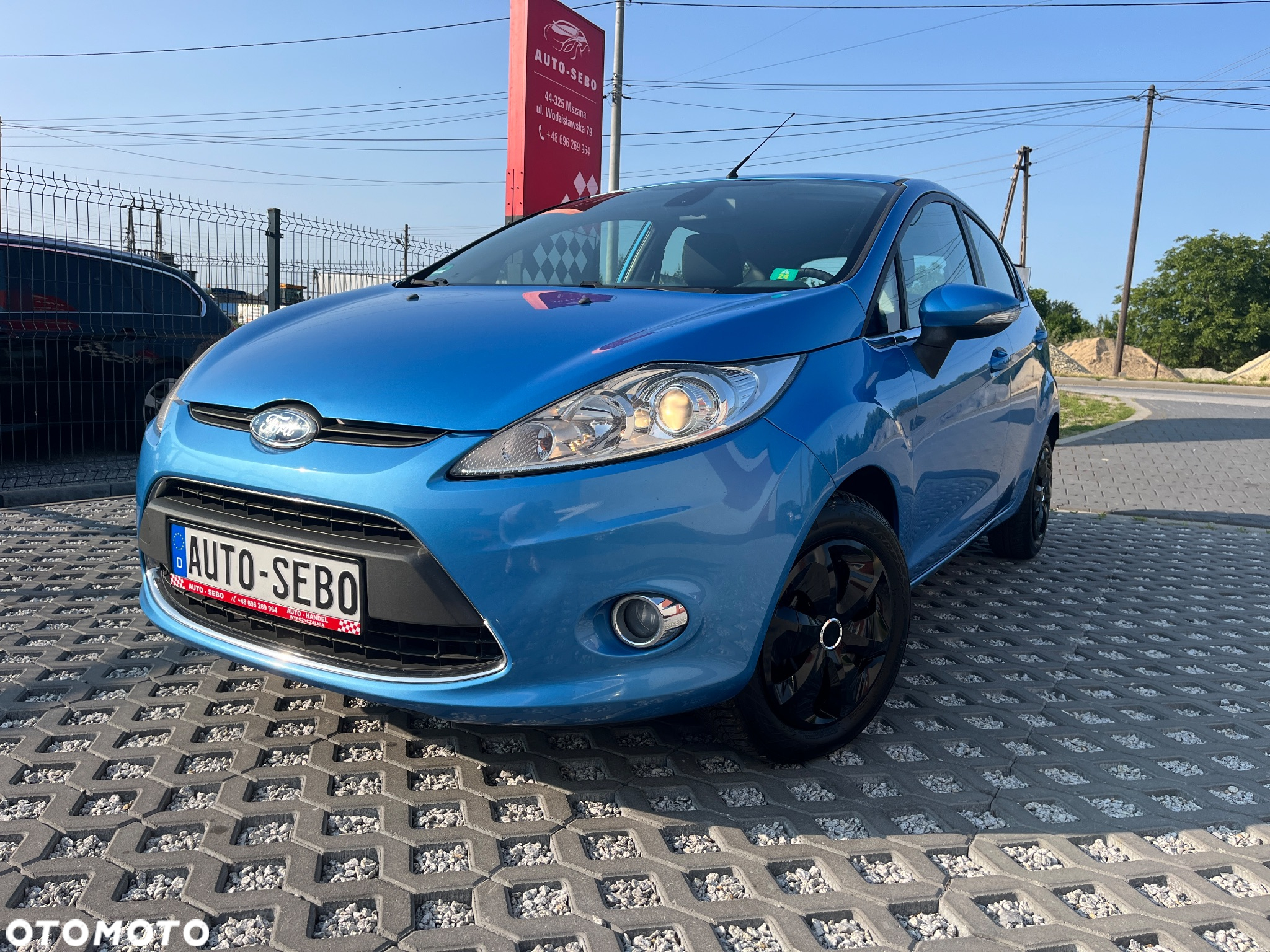 Ford Fiesta - 25