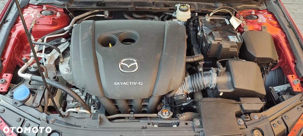 Mazda 3 SKYACTIV-G 2.0 M-Hybrid SELECTION - 26