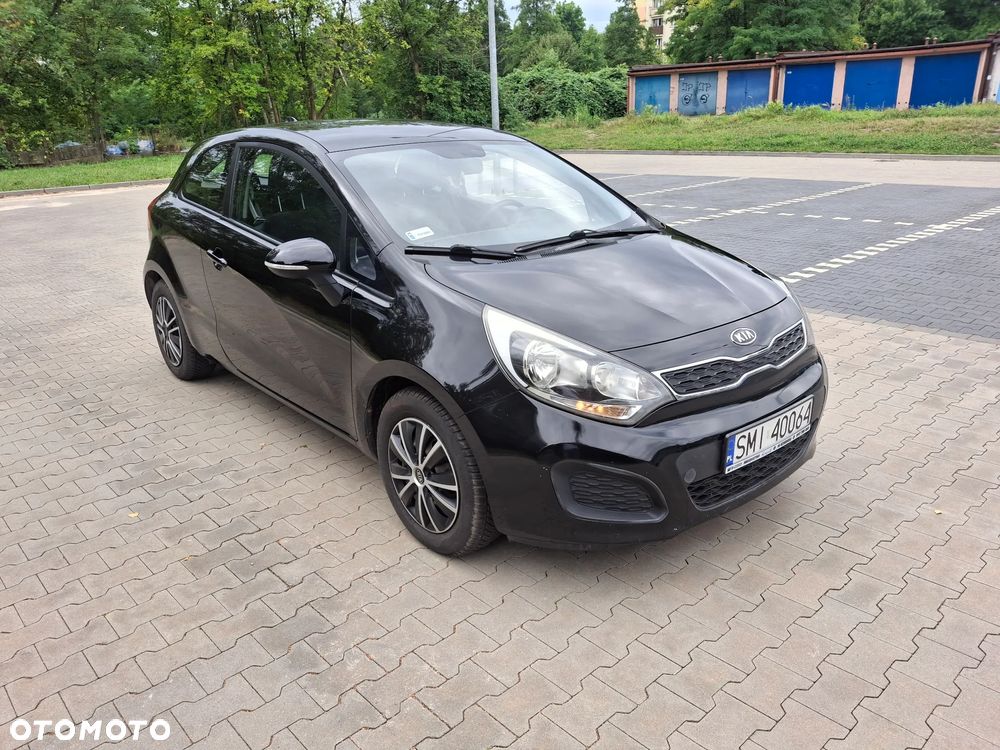 Kia Rio - 13