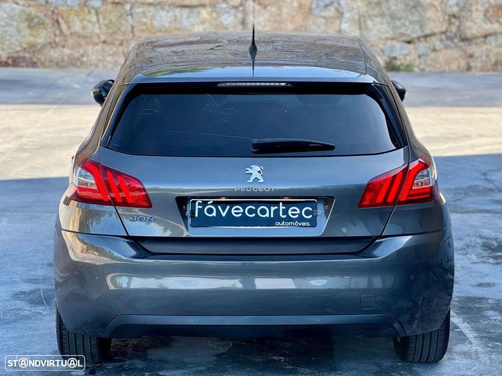 Peugeot 308 1.2 PureTech Style - 41