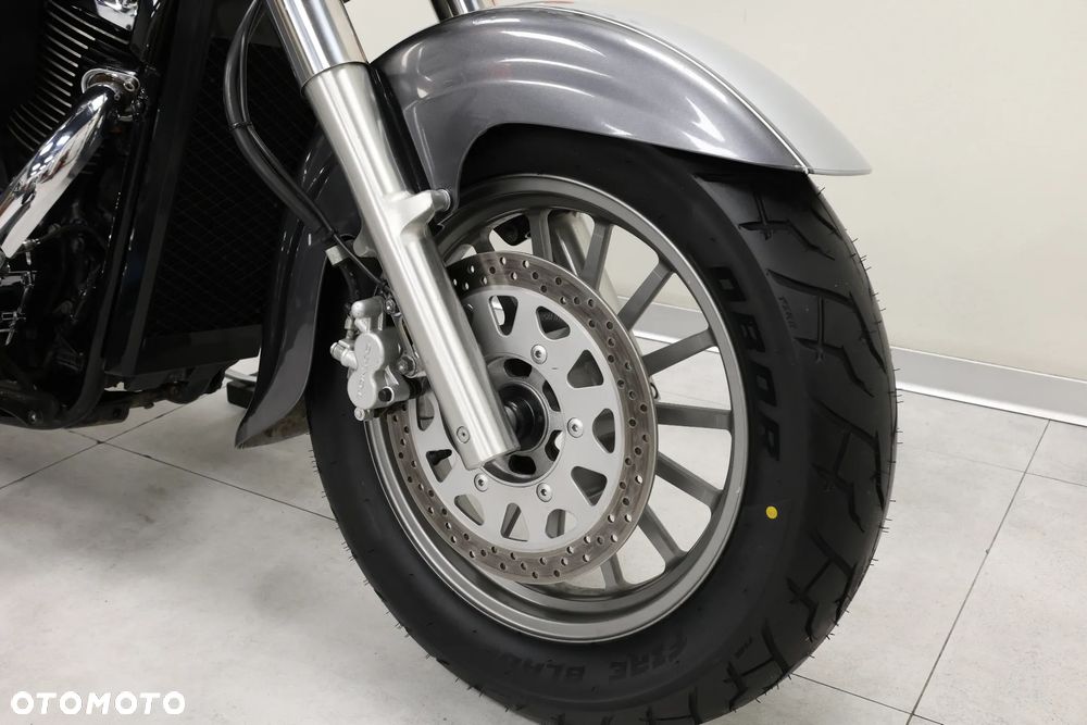 Suzuki VL 800 Volusia - 30