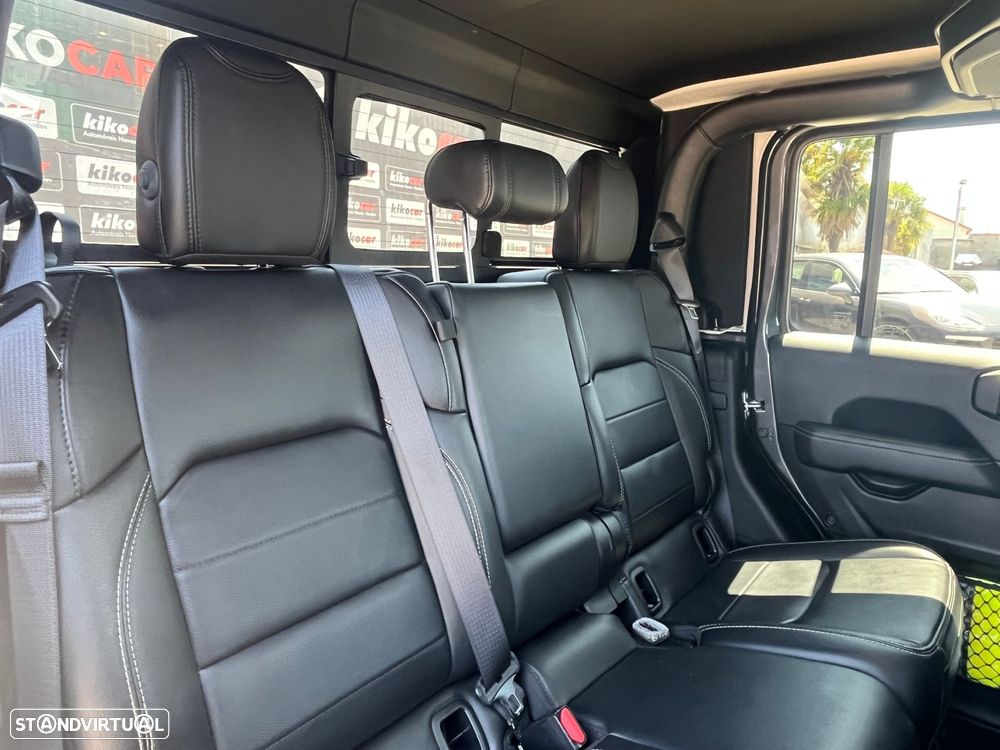 Jeep Gladiator 3.0 CRD Overland AT8 - 44