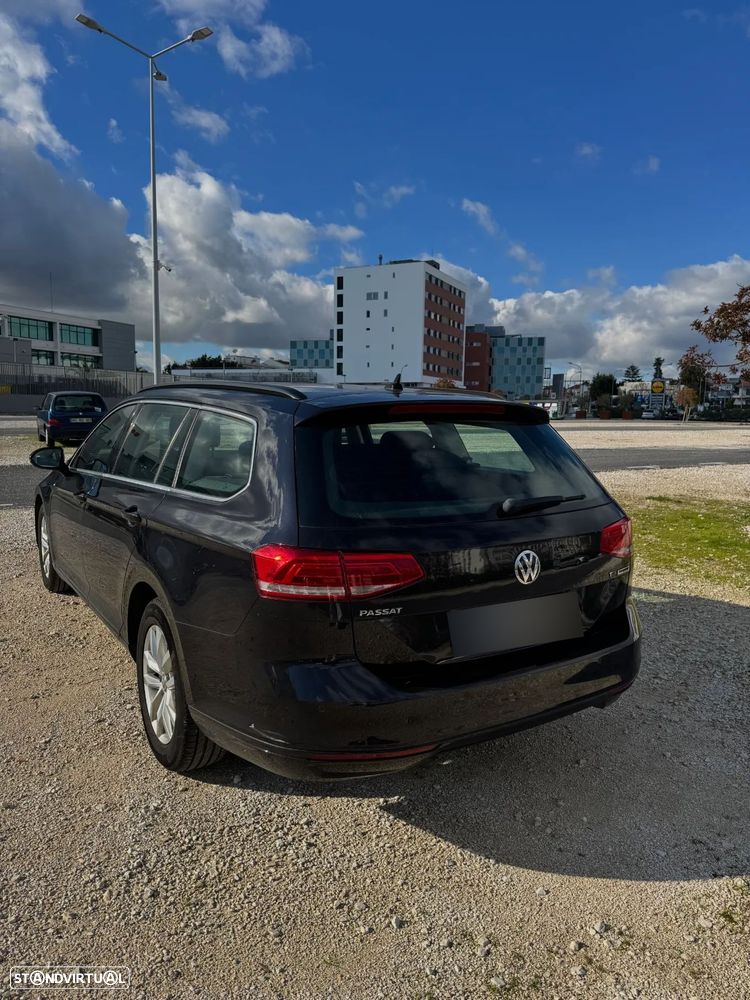 VW Passat Variant 1.6 TDI BlueMotion - 5