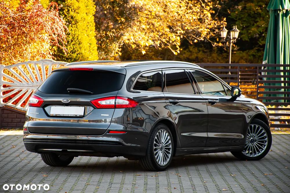 Ford Mondeo - 36