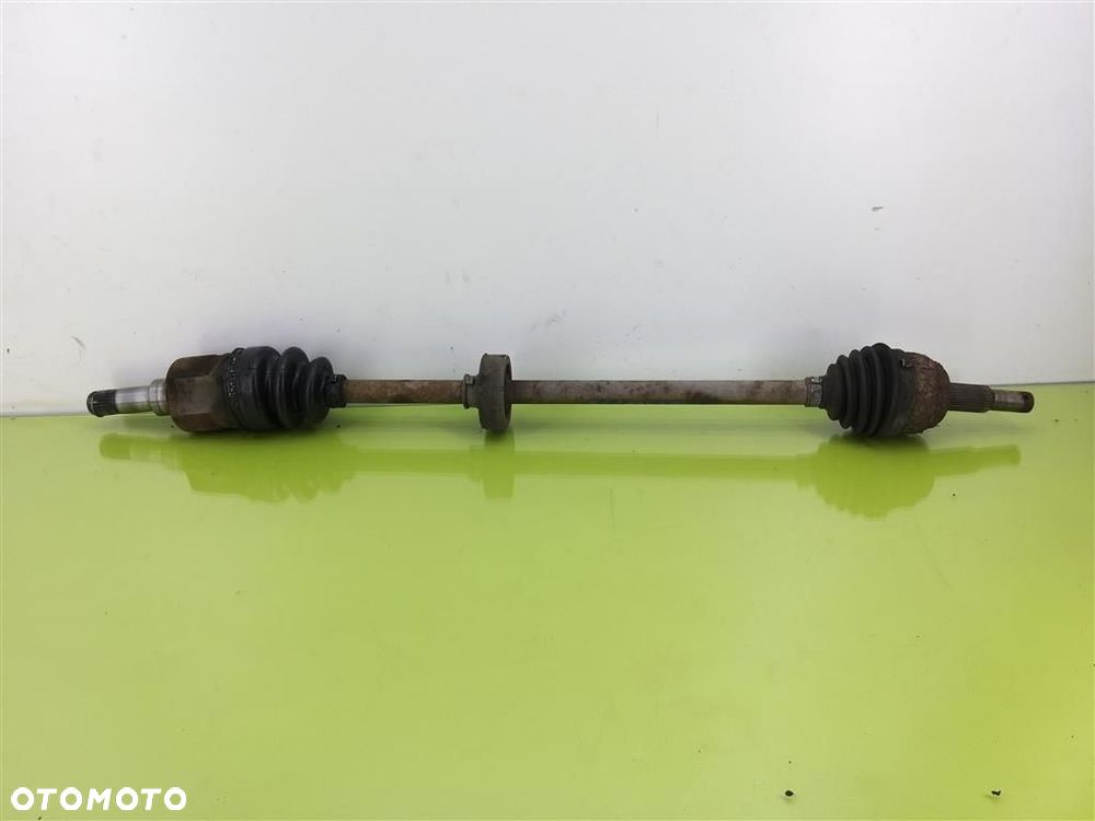 Półoś przód przednia prawa Chrysler PT Cruiser  2.4B 141KM 2000–2010R - 1