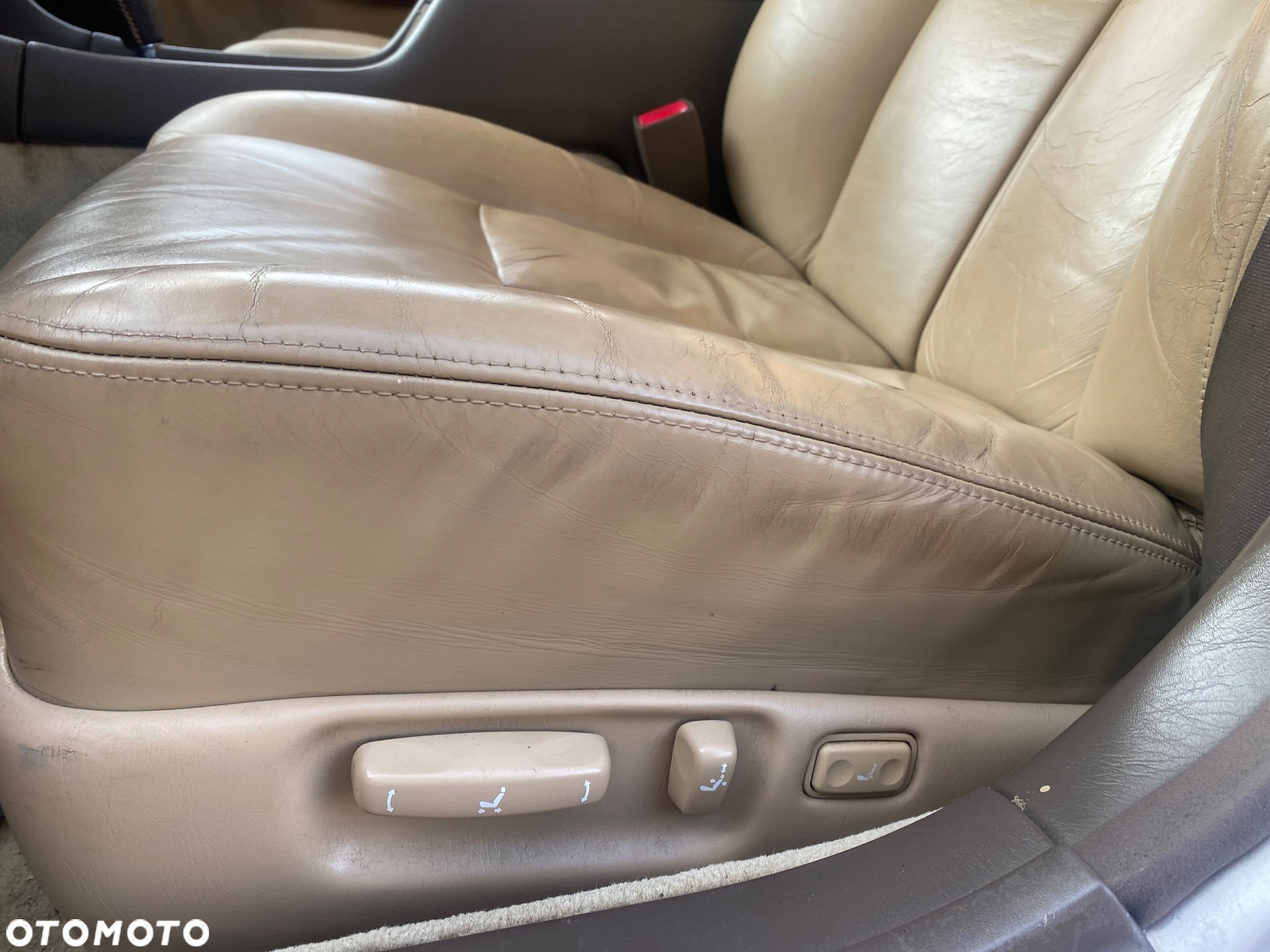 Lexus LS 400 - 12