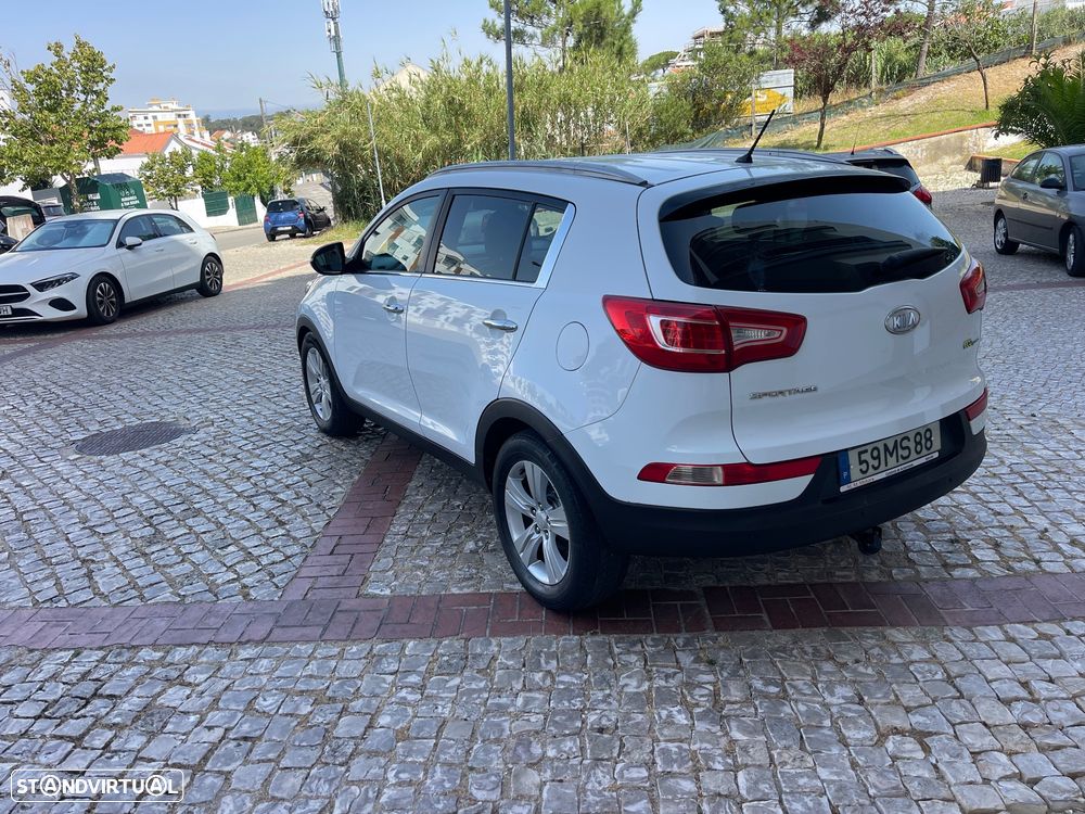 Kia Sportage 1.7 CRDI ISG Xtra Edition - 6