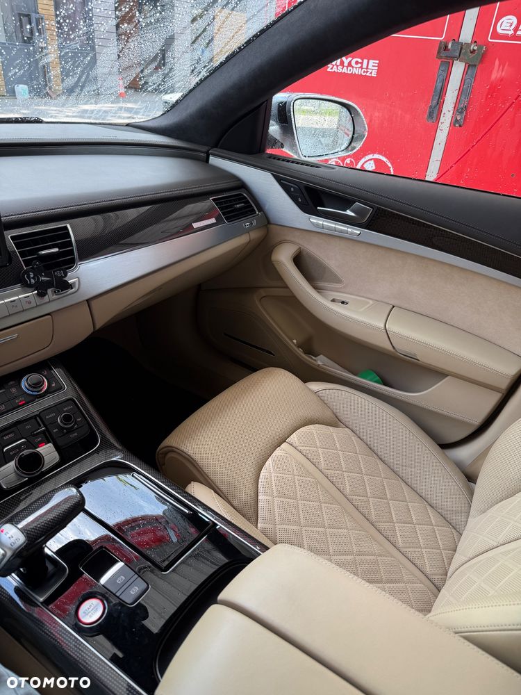 Audi S8 Plus 4.0 TFSI Quattro - 14
