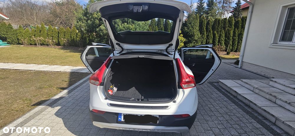 Volvo V40 D2 Powershift Kinetic - 6
