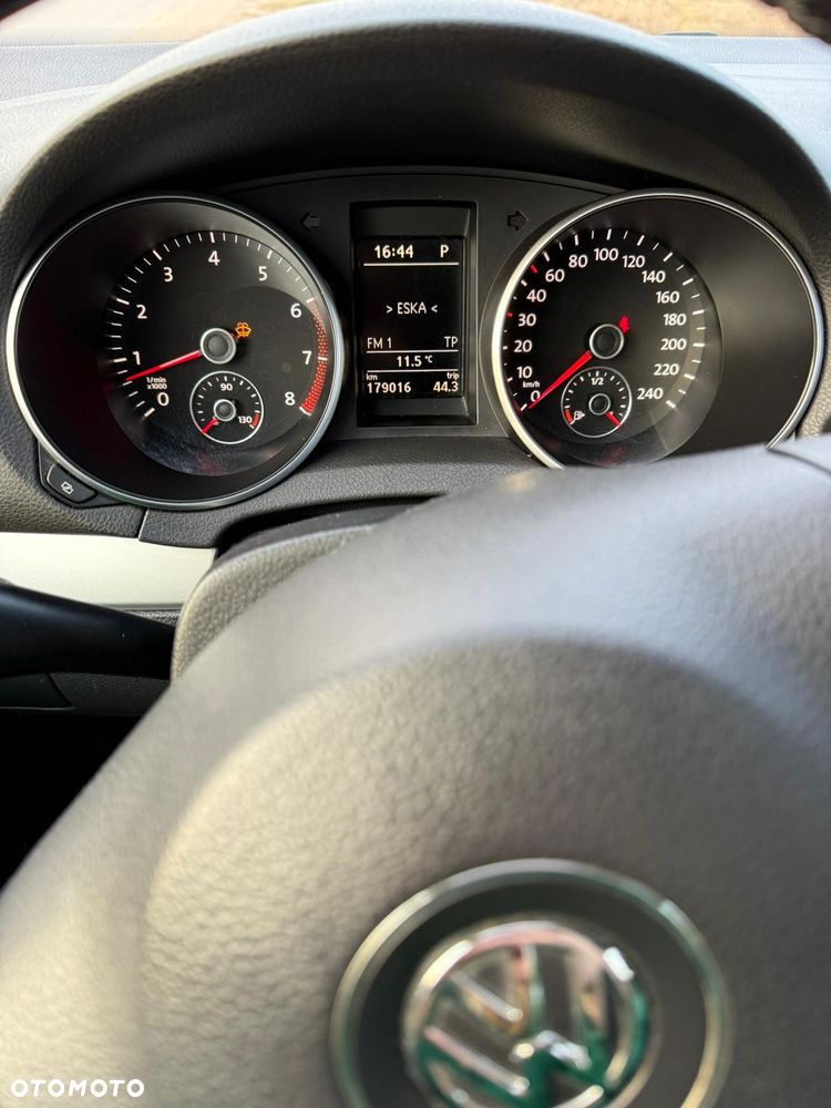 Volkswagen Golf 1.4 TSI Highline DSG - 11