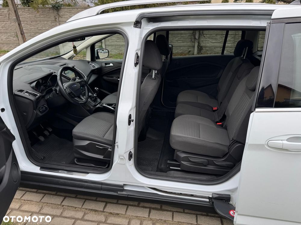 Ford Grand C-MAX - 6