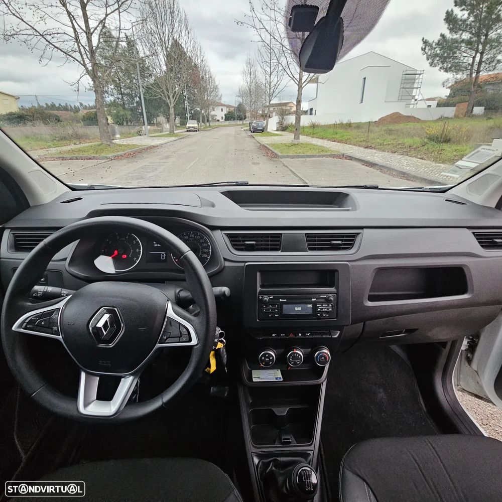 Renault Express - 10