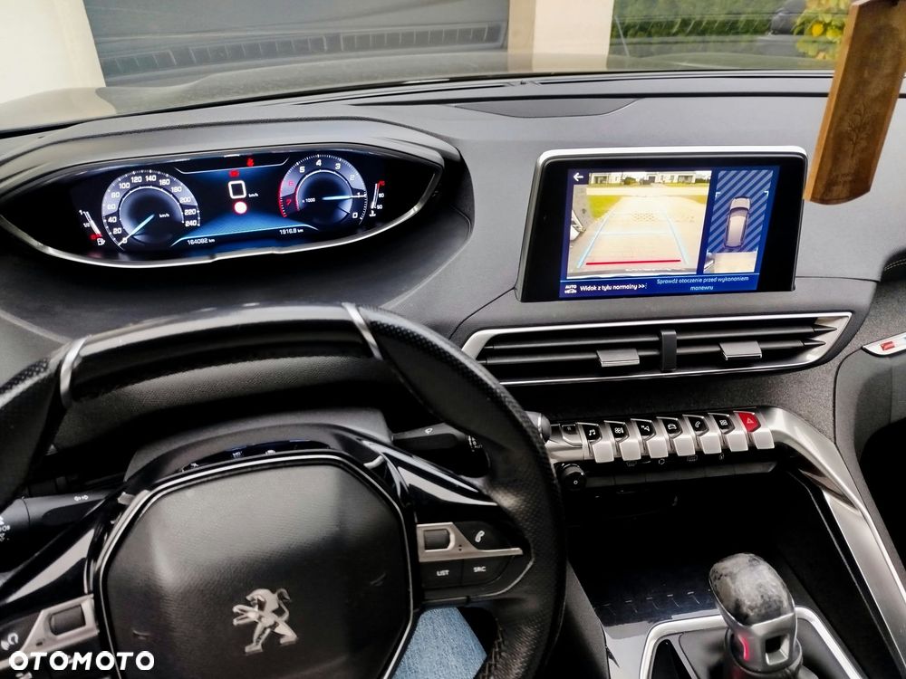 Peugeot 3008 1.2 PureTech Allure S&S - 11