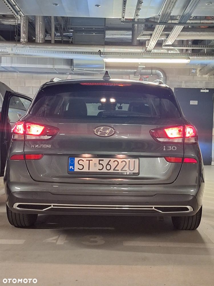 Hyundai i30 1.5 T-GDI 48V Executive - 3