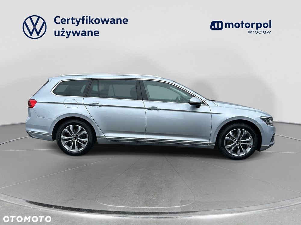 Volkswagen Passat Variant 2.0 TDI EVO Elegance DSG - 17