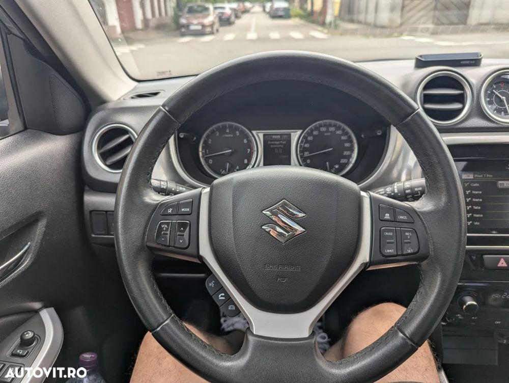 Suzuki Vitara 1.6 4X4 Luxus - 7