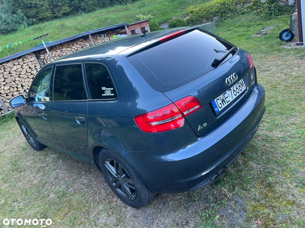 Audi A3 Sportback - 4