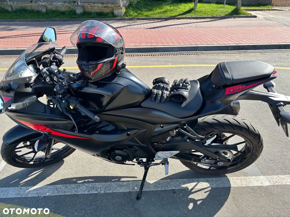 Suzuki GSX-R - 8