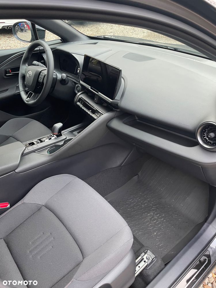 Toyota C-HR - 4