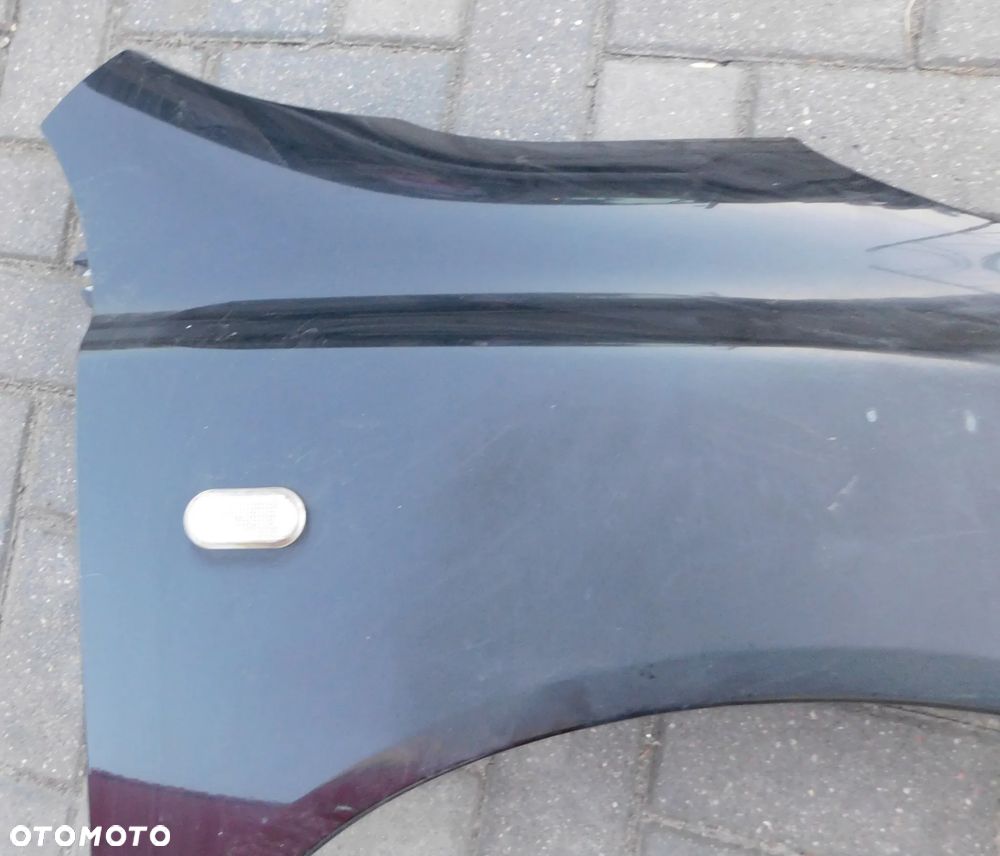błotnik prawy przód NISSAN MICRA K12 czarny - 3