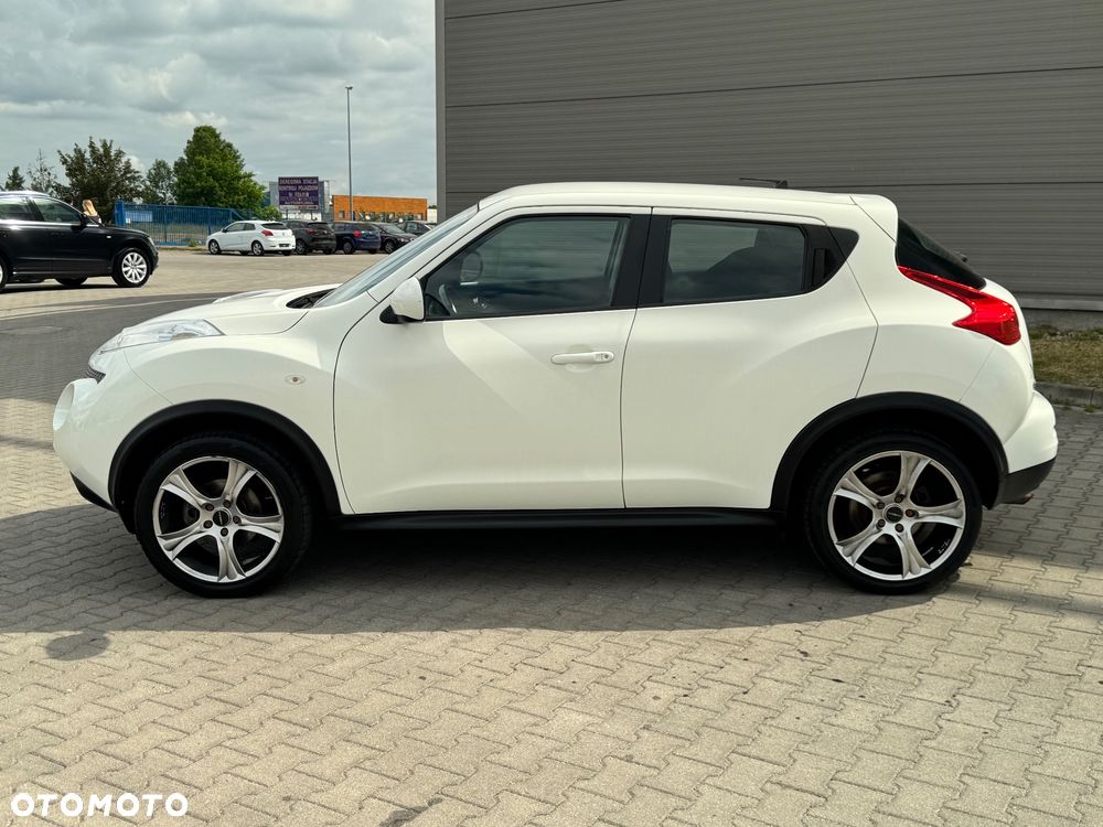 Nissan Juke 1.6 Acenta S&S - 11