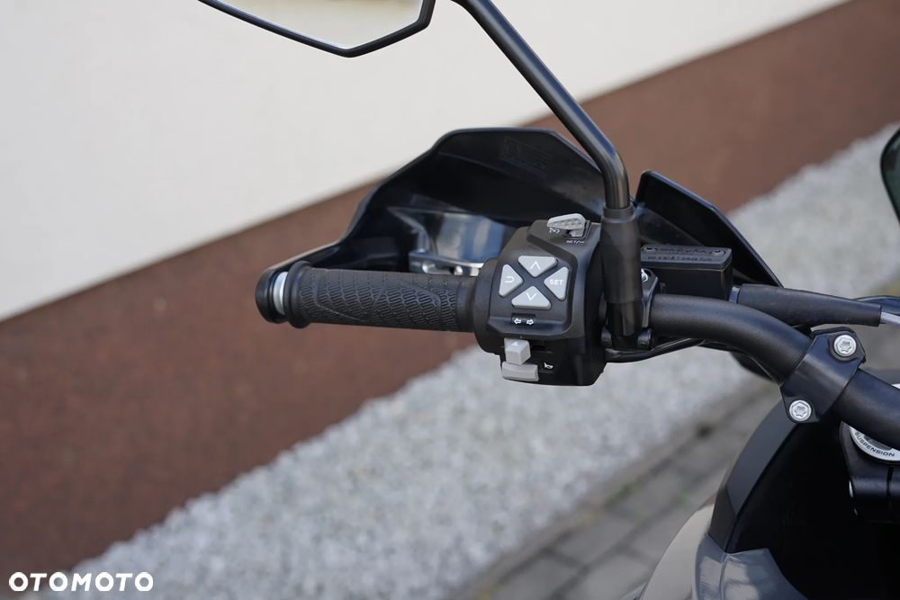 KTM Super Adventure - 18
