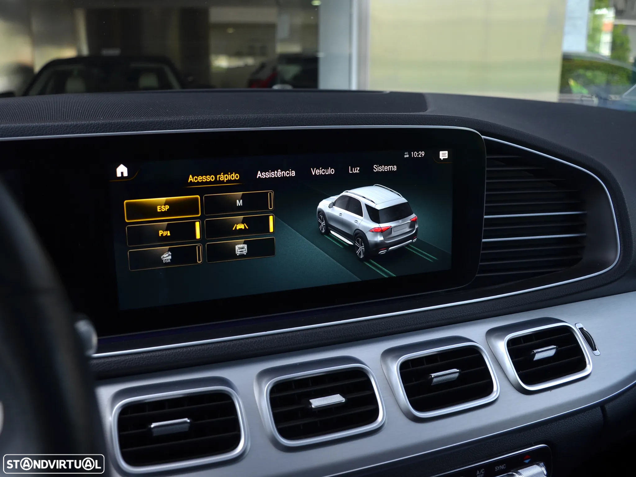 Mercedes-Benz GLE 300 d 4Matic - 30