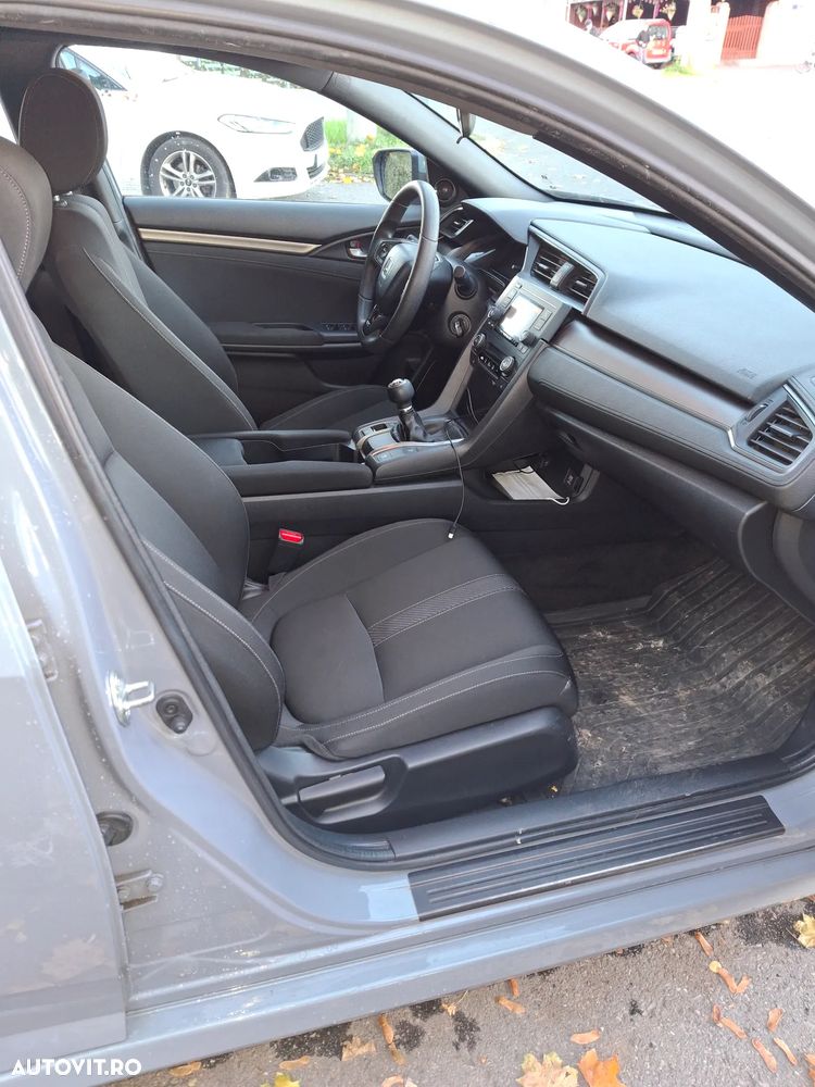 Honda Civic 1.0 VTEC Turbo Comfort - 9