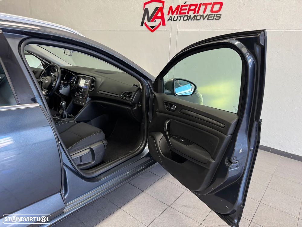 Renault Mégane Sport Tourer dCi 110 FAP LIMITED - 16