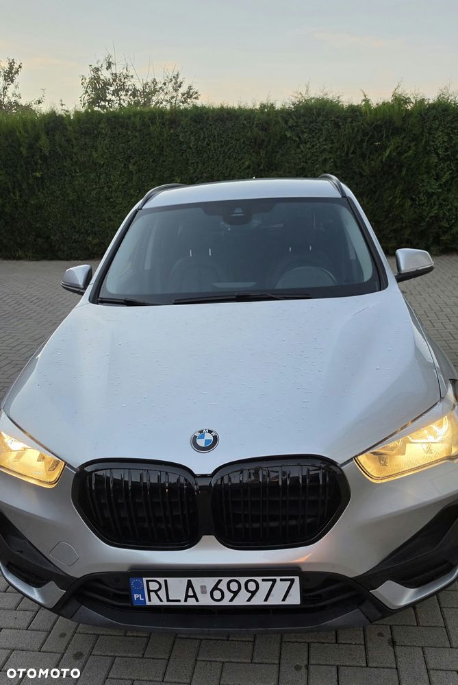 BMW X1 sDrive18d xLine - 12