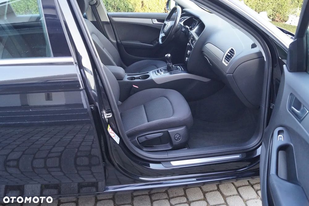 Audi A4 Avant 1.8 TFSI Attraction - 24
