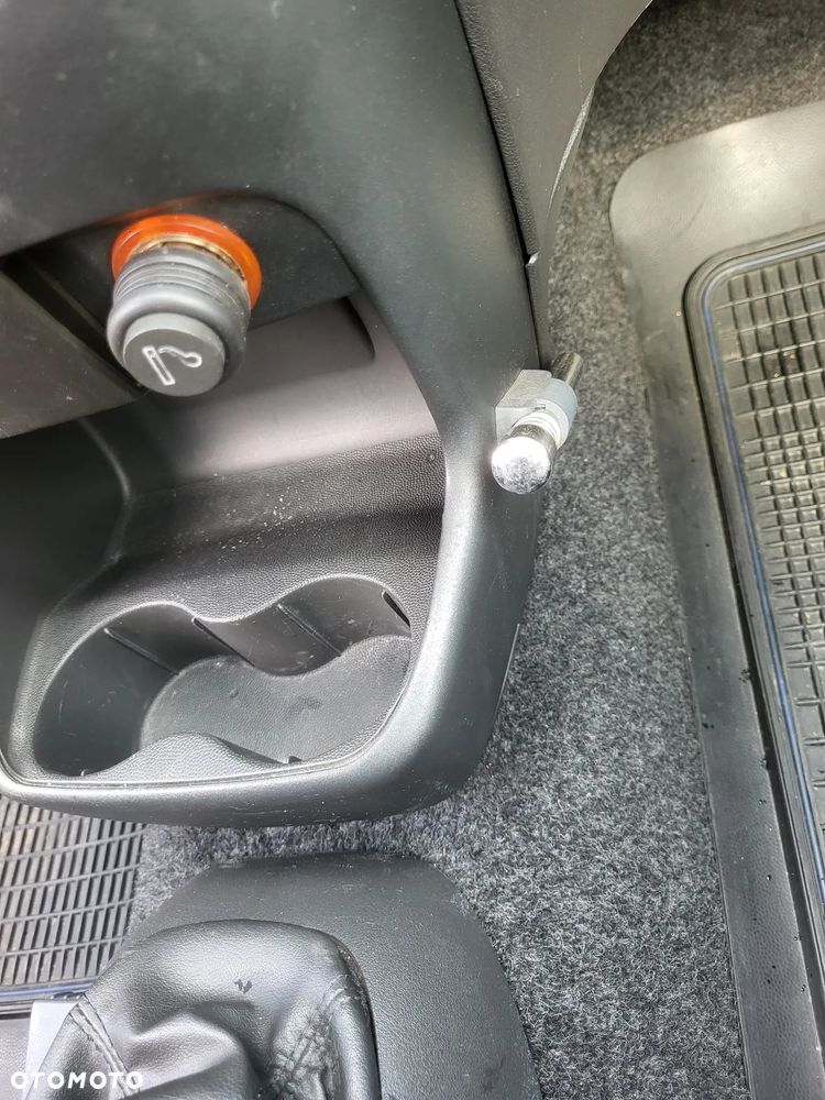 Fiat Punto 1.2 8V Active - 14