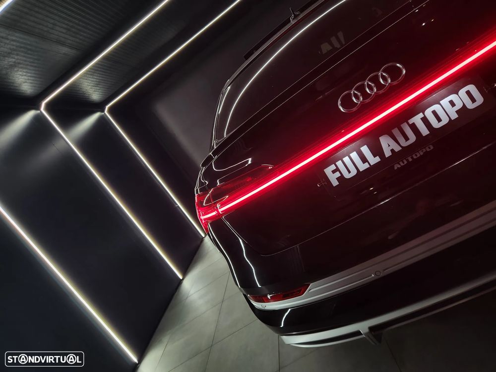 Audi e-tron S quattro - 38