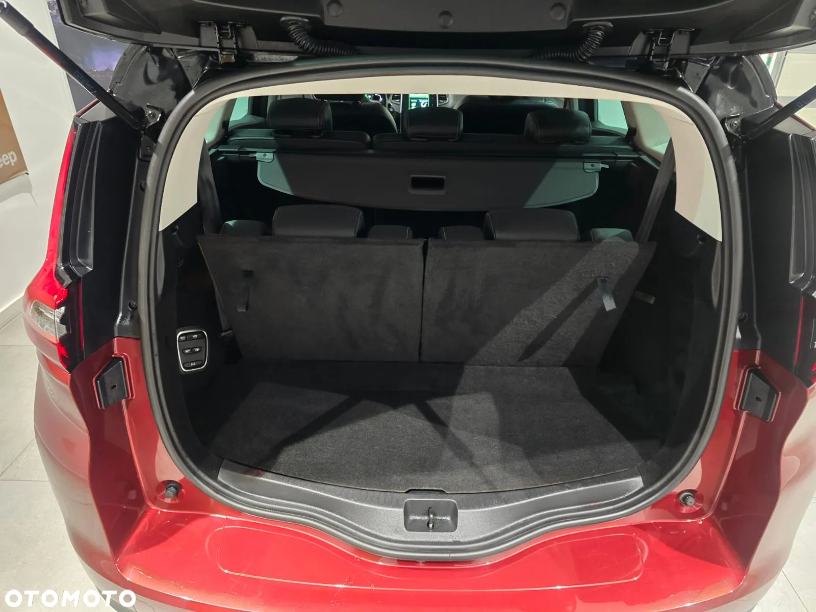 Renault Scenic 1.7 Blue dCi Zen - 8