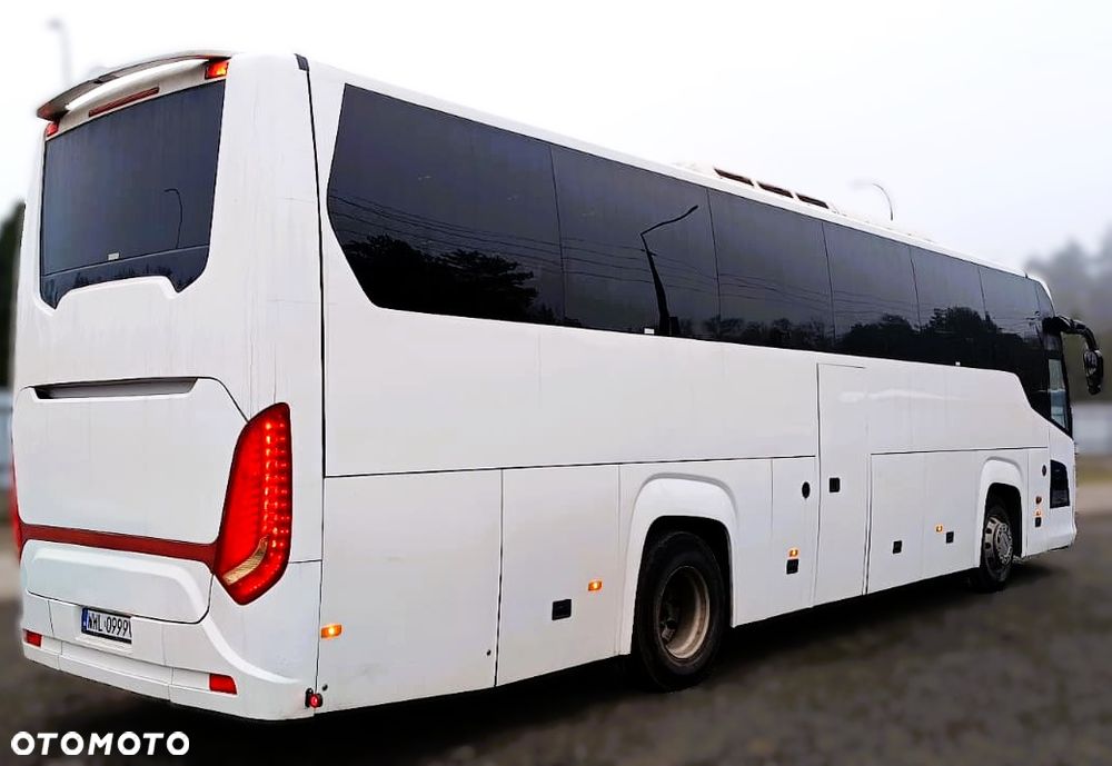 Scania Touring 49+1+1 - 5