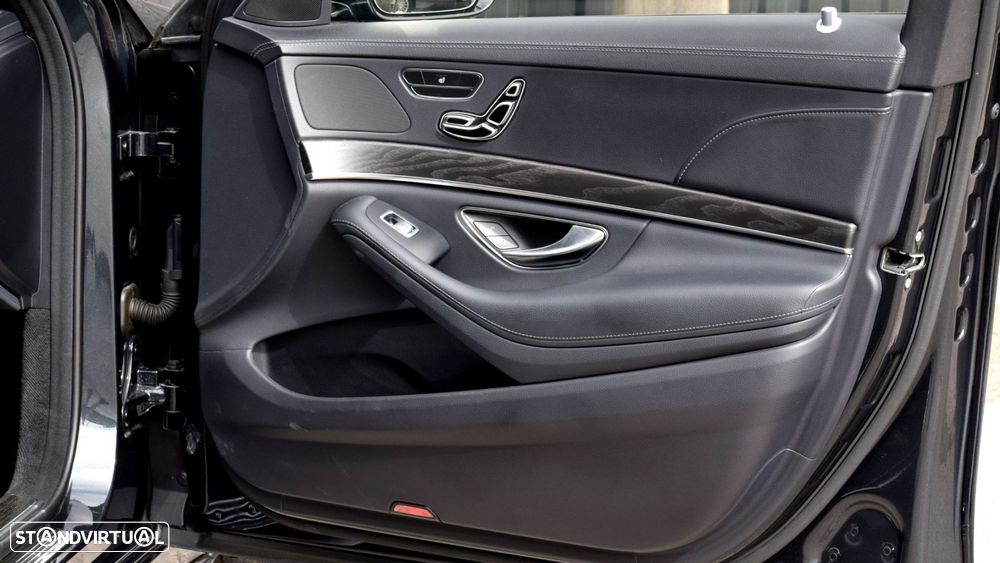 Mercedes-Benz S 400 d - 25