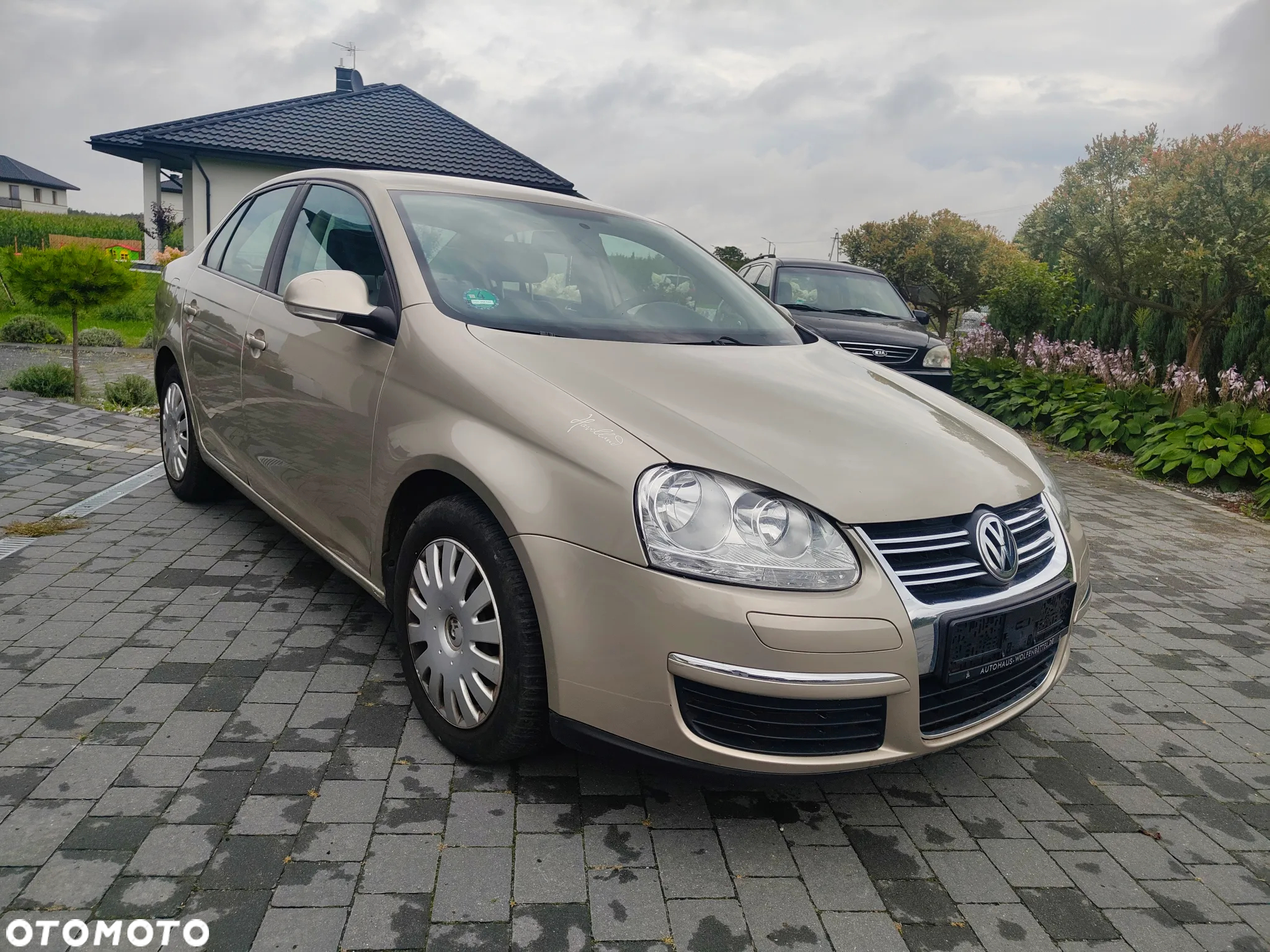Volkswagen Jetta 1.6 Trendline - 10