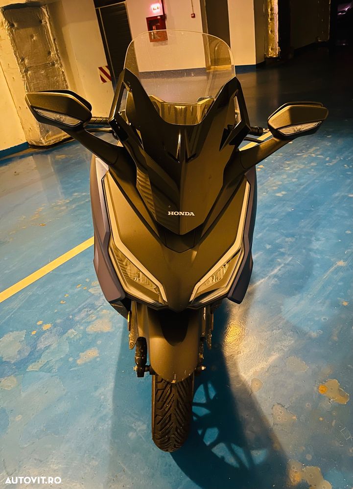 Honda Forza 125 - 9