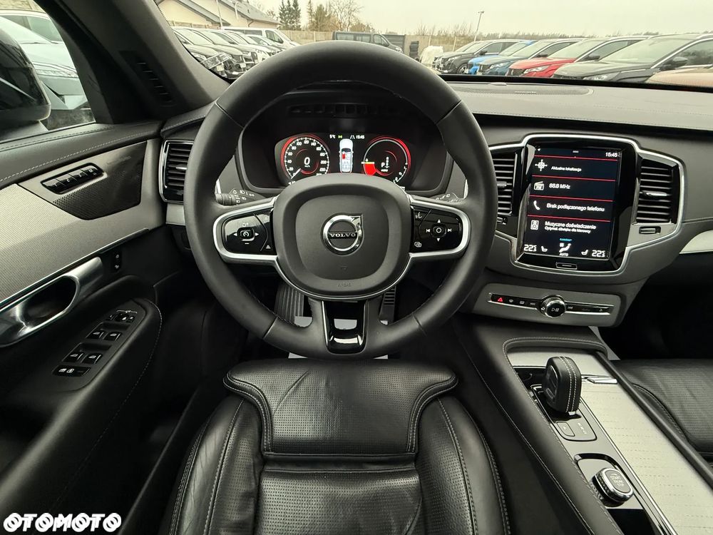 Volvo XC 90 T8 AWD Recharge Geartronic RDesign Edition - 39