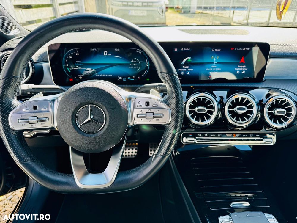 Mercedes-Benz CLA 250 4MATIC Coupe - 21