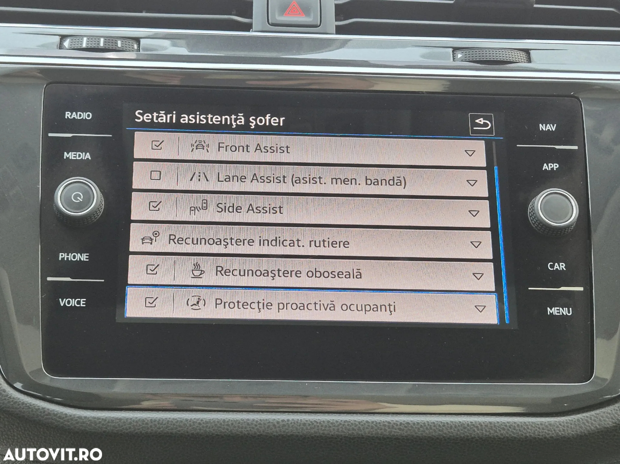 Volkswagen Tiguan Allspace 2.0 TDI 4Mot DSG Elegance - 29