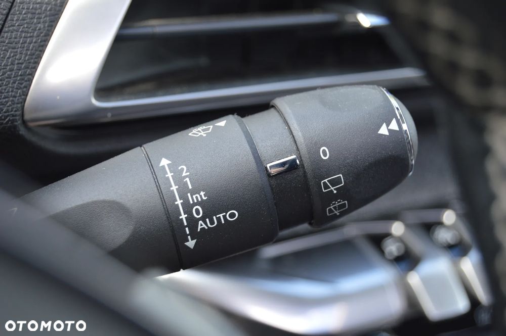 Peugeot 3008 1.6 BlueHDi Crossway S&S - 24