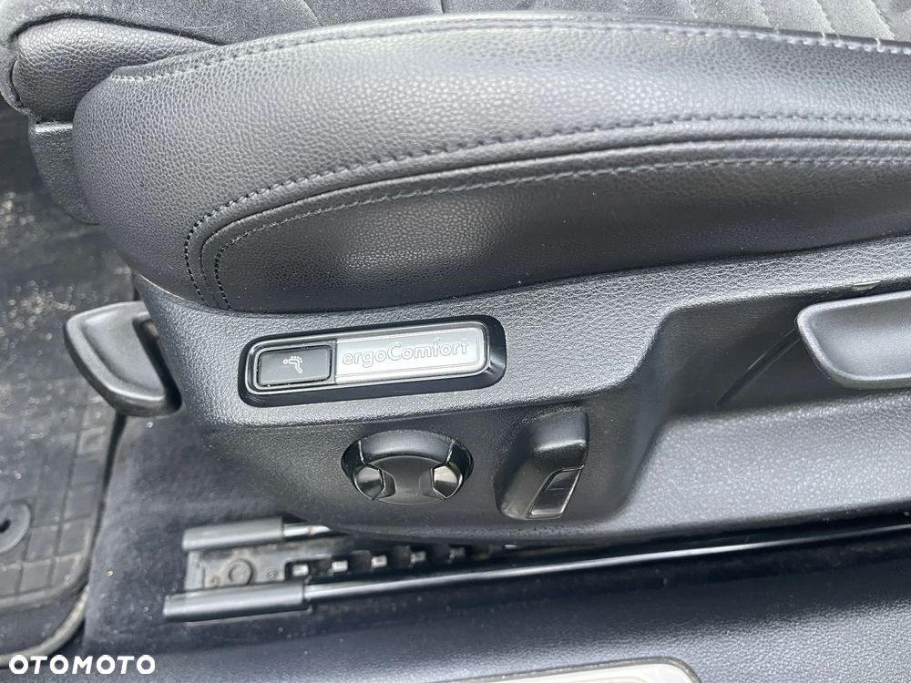 Volkswagen Passat 2.0 TDI BMT Comfortline DSG - 12