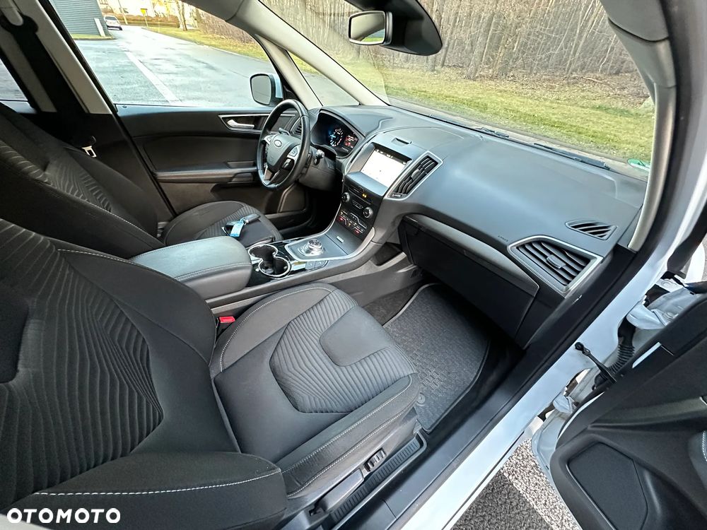 Ford S-Max 2.0 TDCi Trend - 28