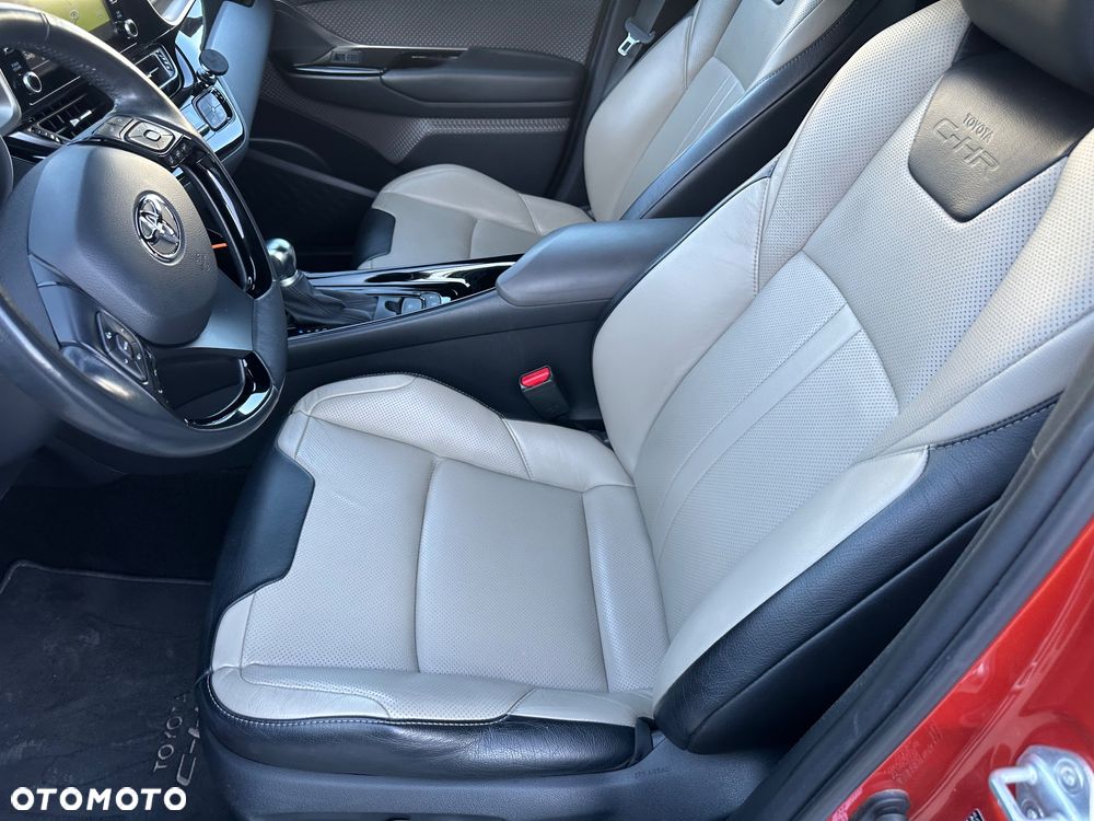 Toyota C-HR 2.0 Hybrid Premiere Edition - 9