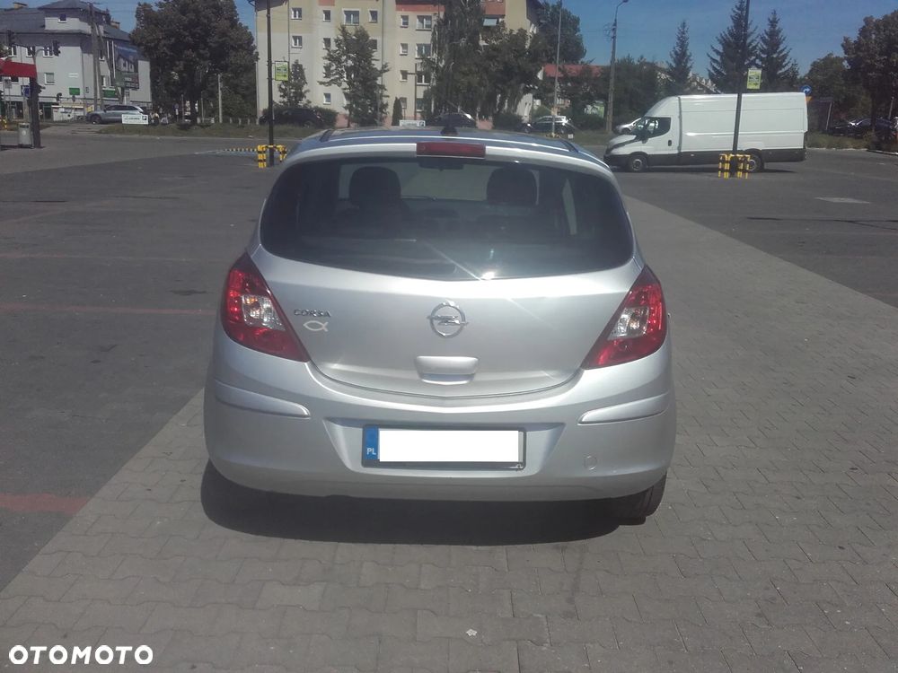 Opel Corsa - 9