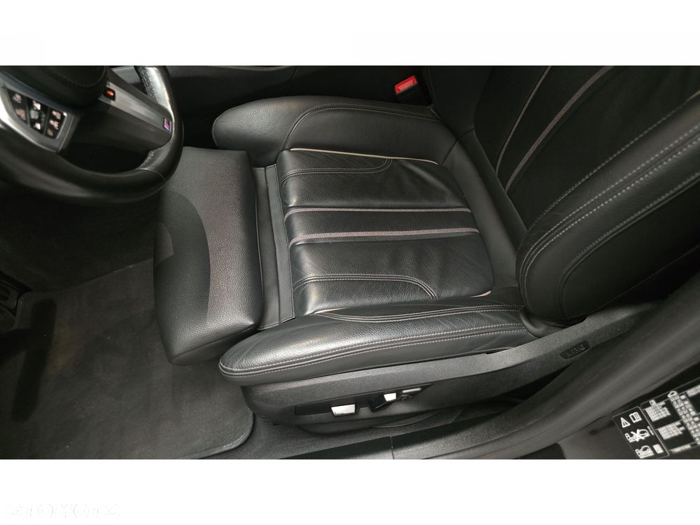 BMW Seria 5 530d xDrive mHEV M Sport sport - 19