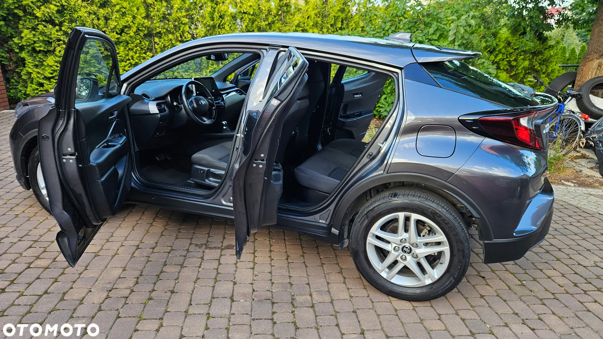Toyota C-HR - 17